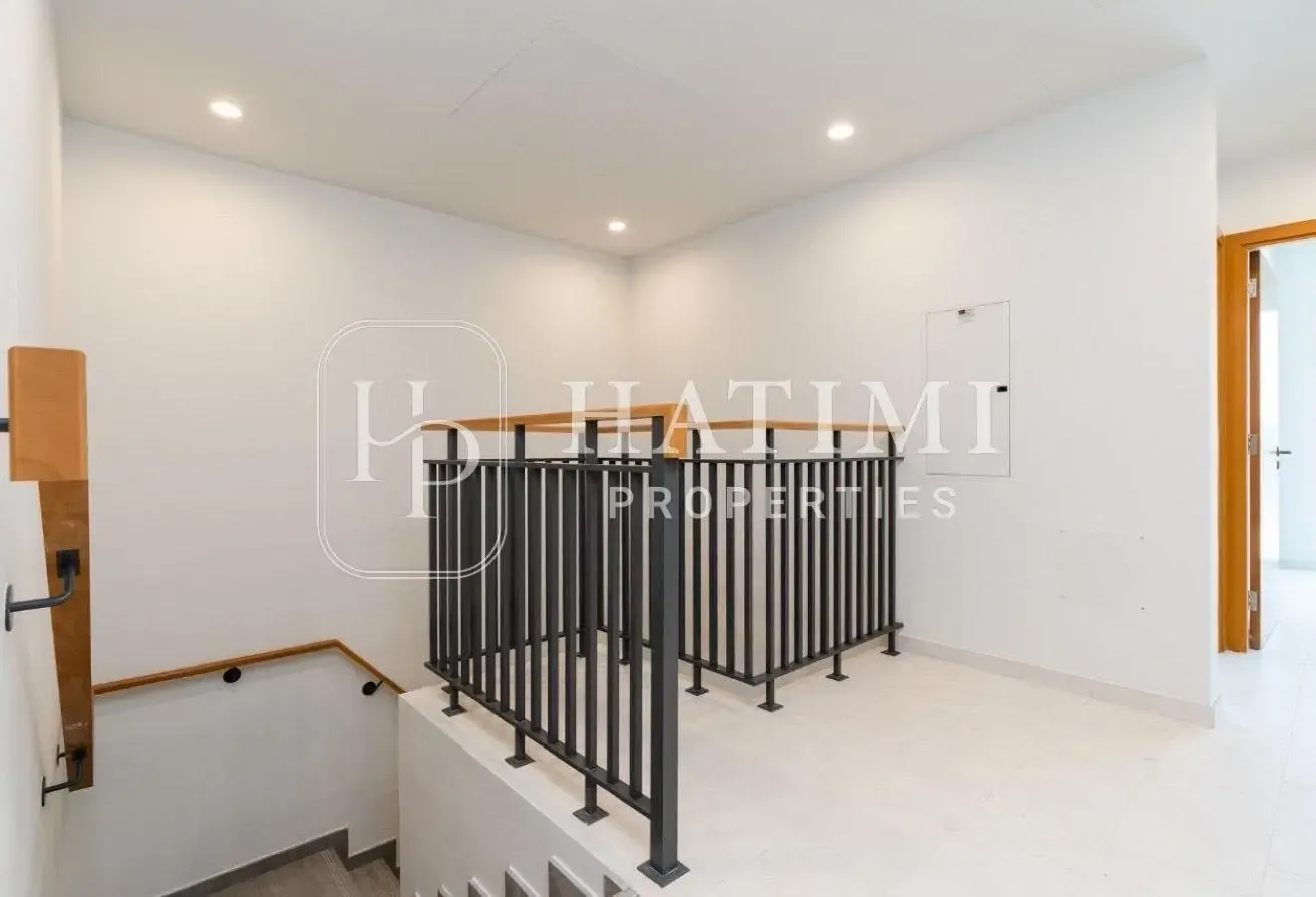 SPACIOUS | NEAR TO THE PARK | VACANT ON JULY END