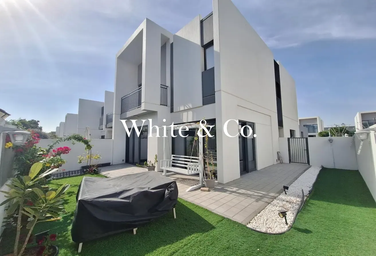 Furnished l Close to Amenities l Open-Plan