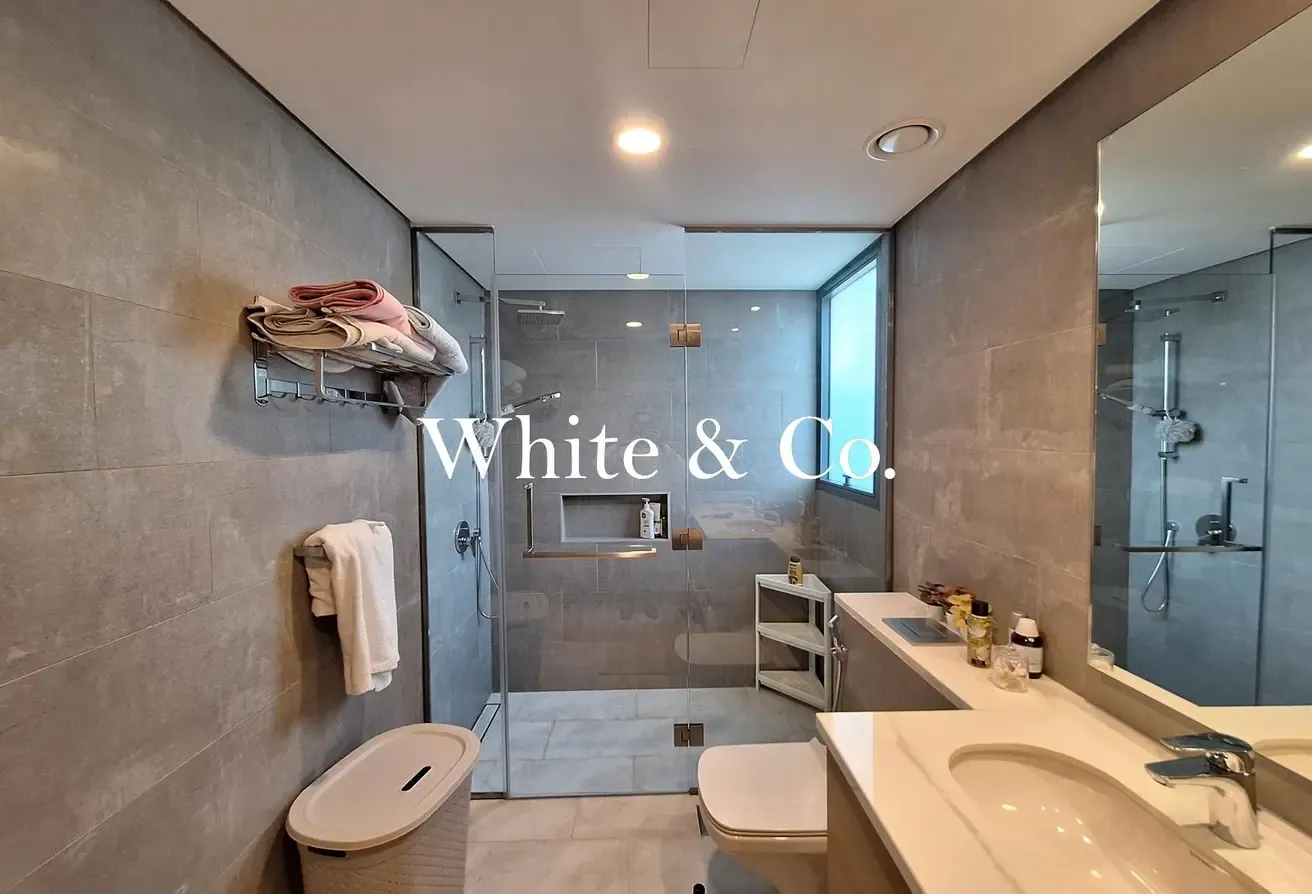 Furnished l Close to Amenities l Open-Plan