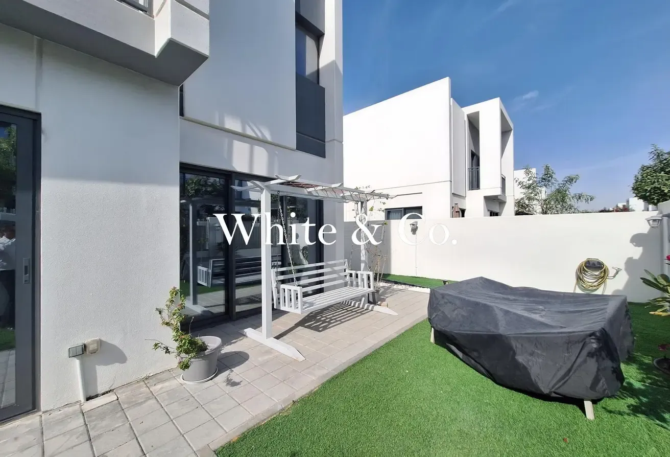 Furnished l Close to Amenities l Open-Plan