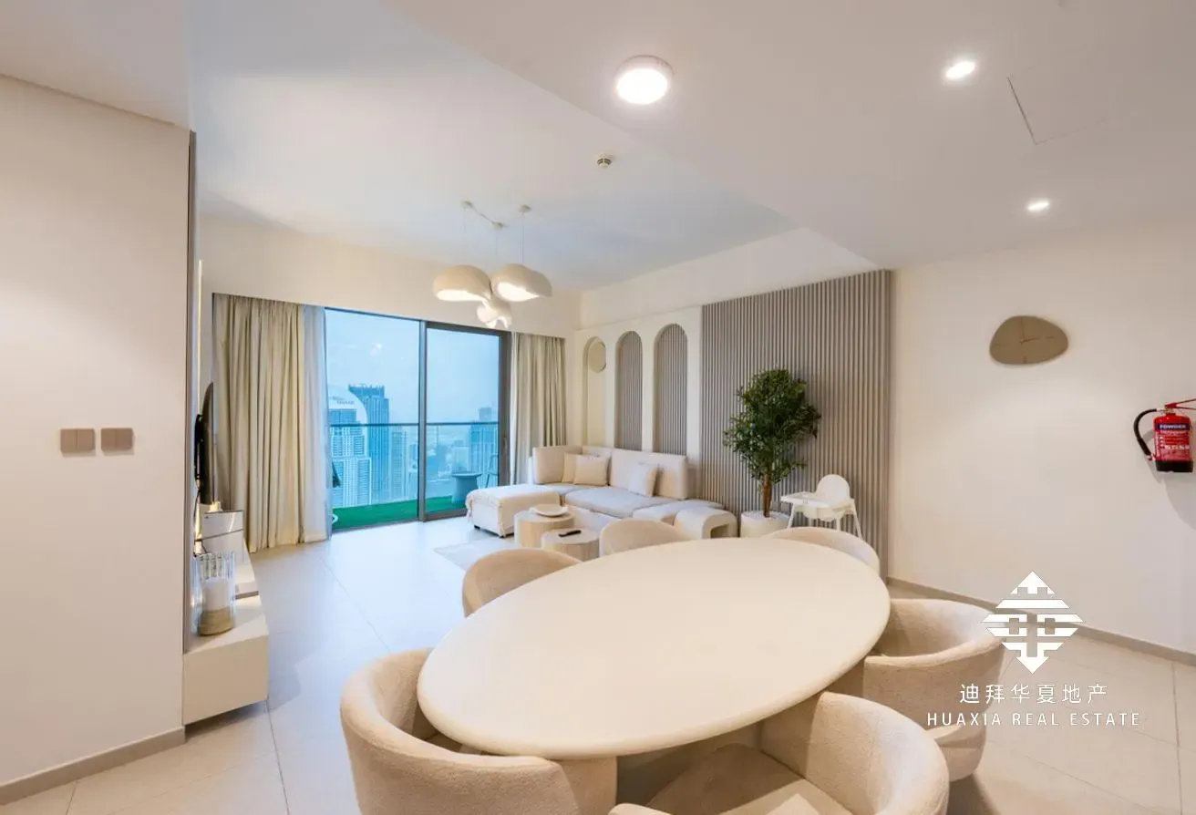 Burj Khalifa and Fountain View |Furnished | Vacant