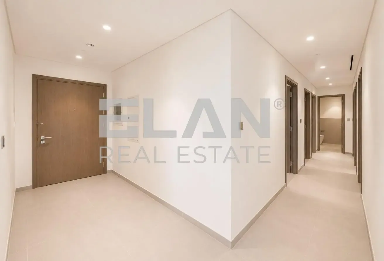 Unfurnished | Burj and Fountain Views | Bright