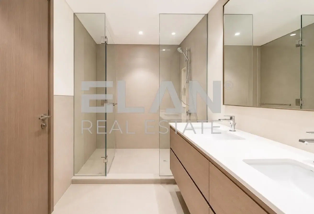Unfurnished | Burj and Fountain Views | Bright