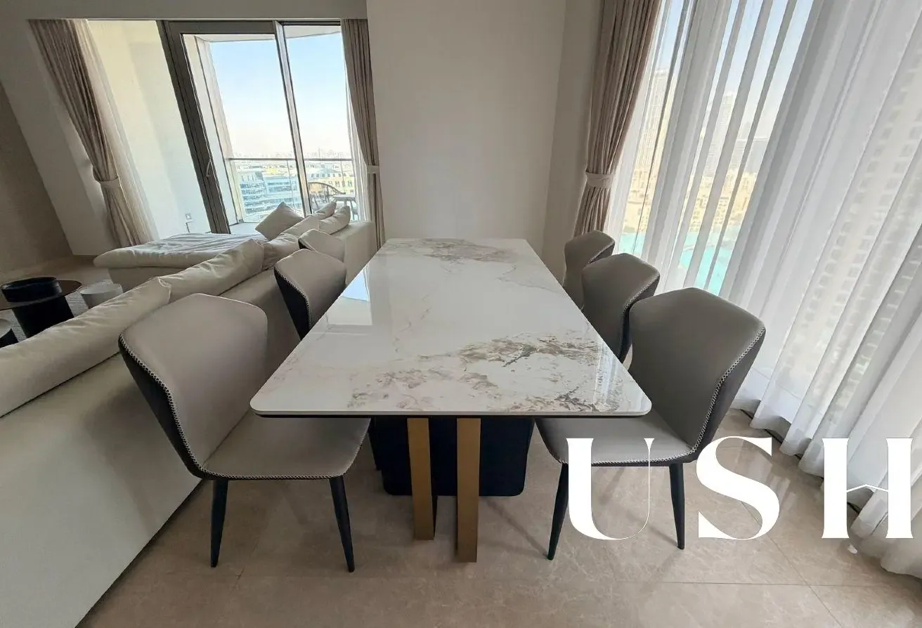 Panoramic Views | Next to Burj Khalifa -Mall | 3BR