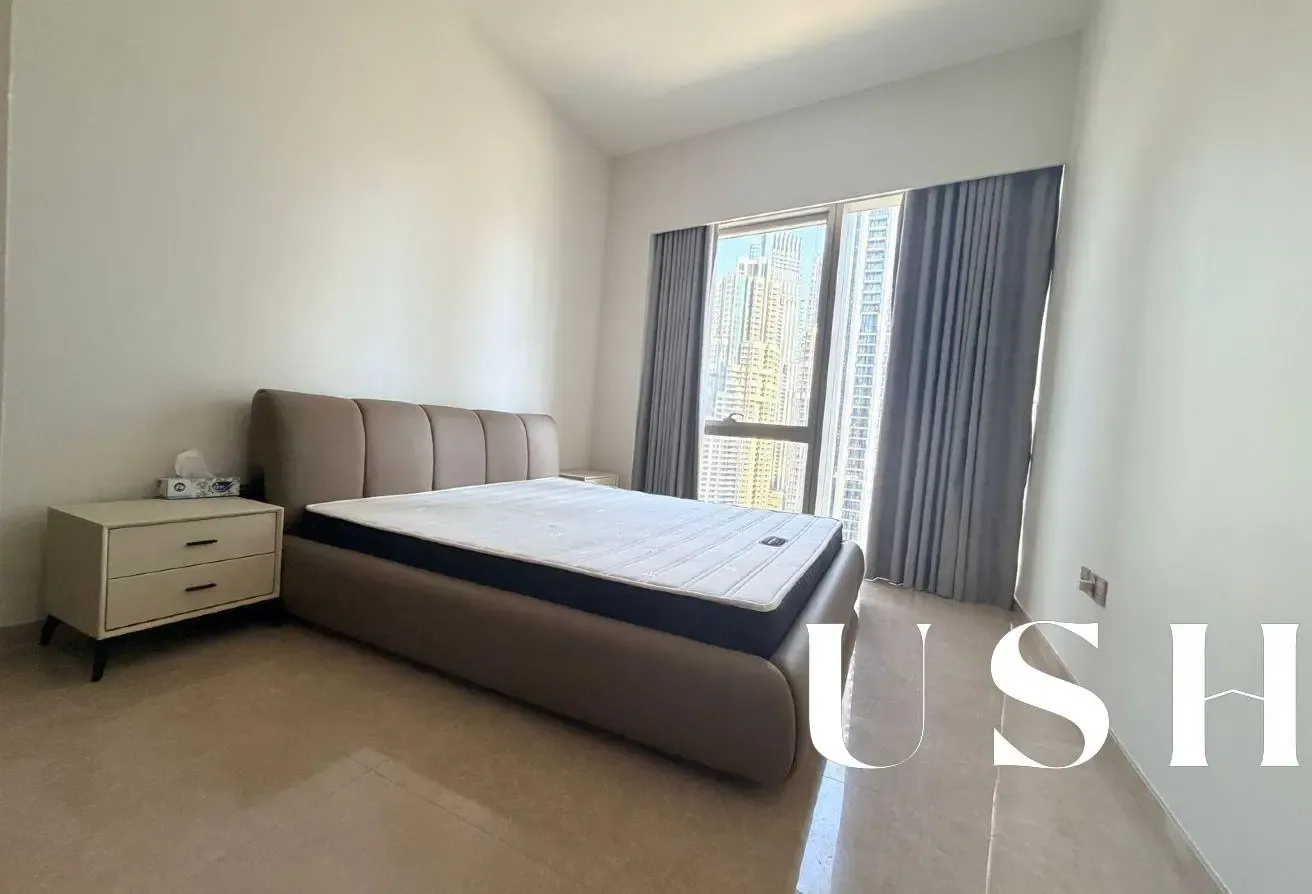 Panoramic Views | Next to Burj Khalifa -Mall | 3BR