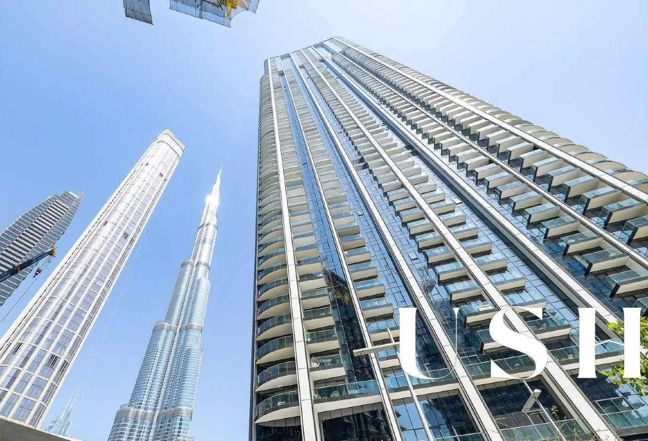 Panoramic Views | Next to Burj Khalifa -Mall | 3BR
