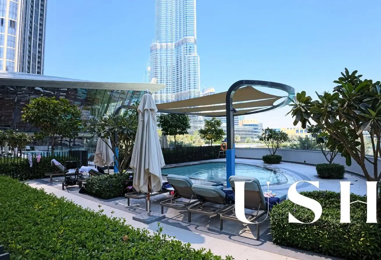 Panoramic Views | Next to Burj Khalifa -Mall | 3BR