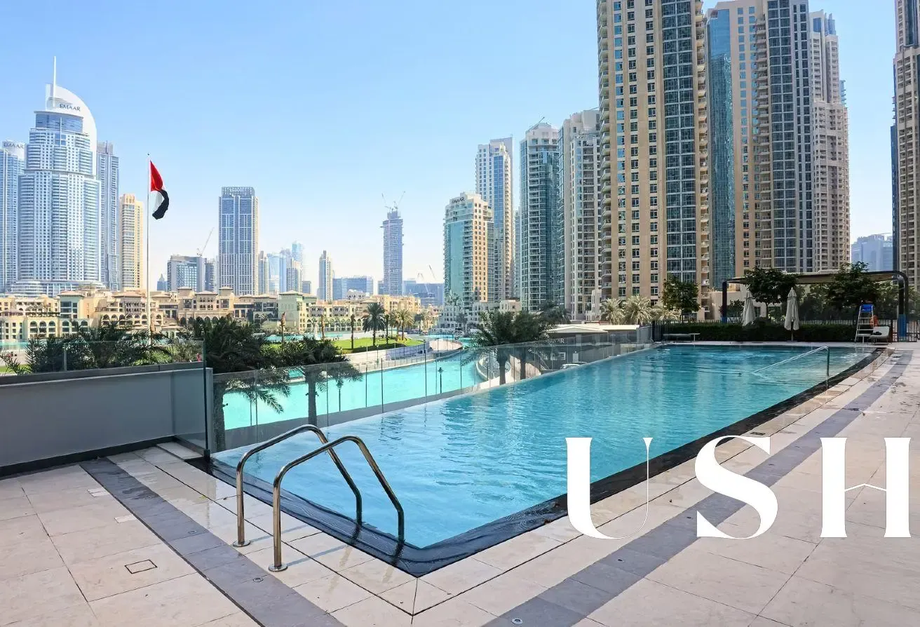 Panoramic Views | Next to Burj Khalifa -Mall | 3BR