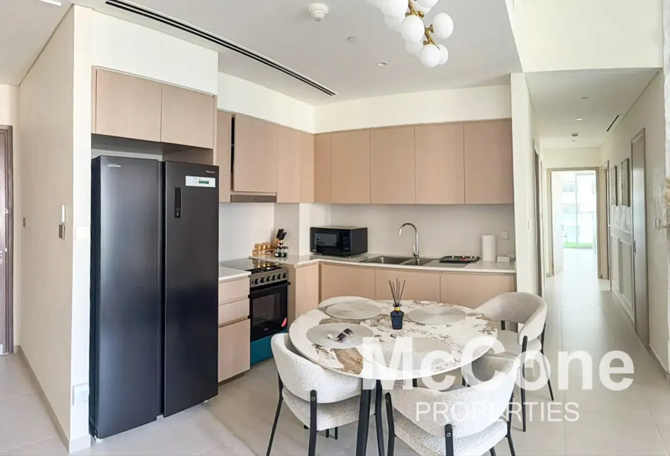 REDUCED must be seen | Upgraded Burj View | Luxury