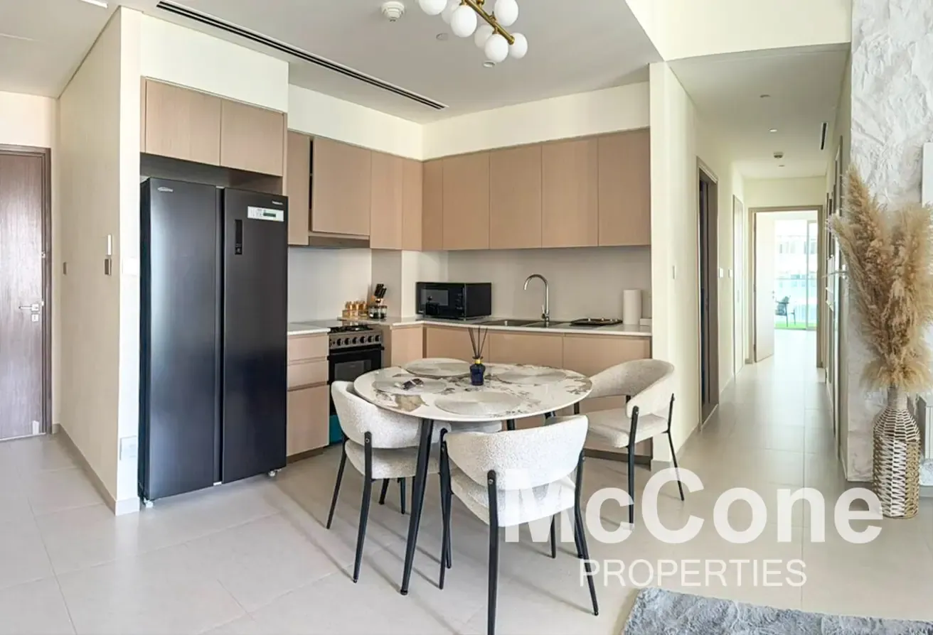 REDUCED must be seen | Upgraded Burj View | Luxury