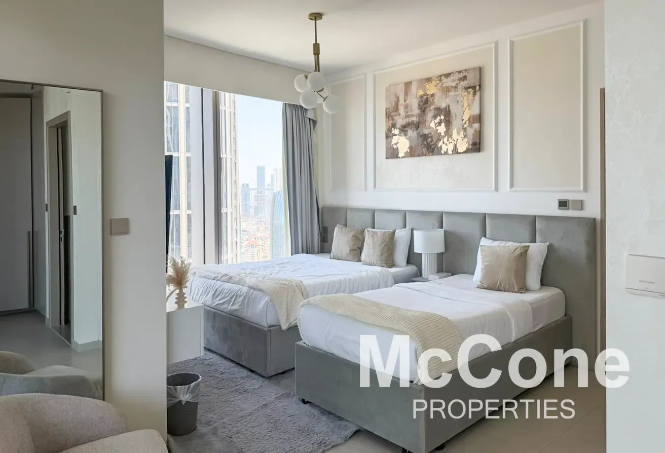 REDUCED must be seen | Upgraded Burj View | Luxury