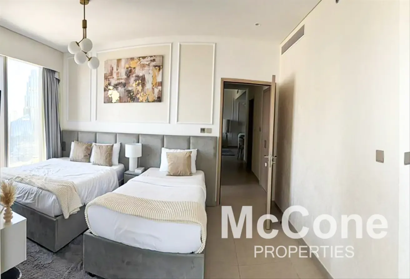 REDUCED must be seen | Upgraded Burj View | Luxury