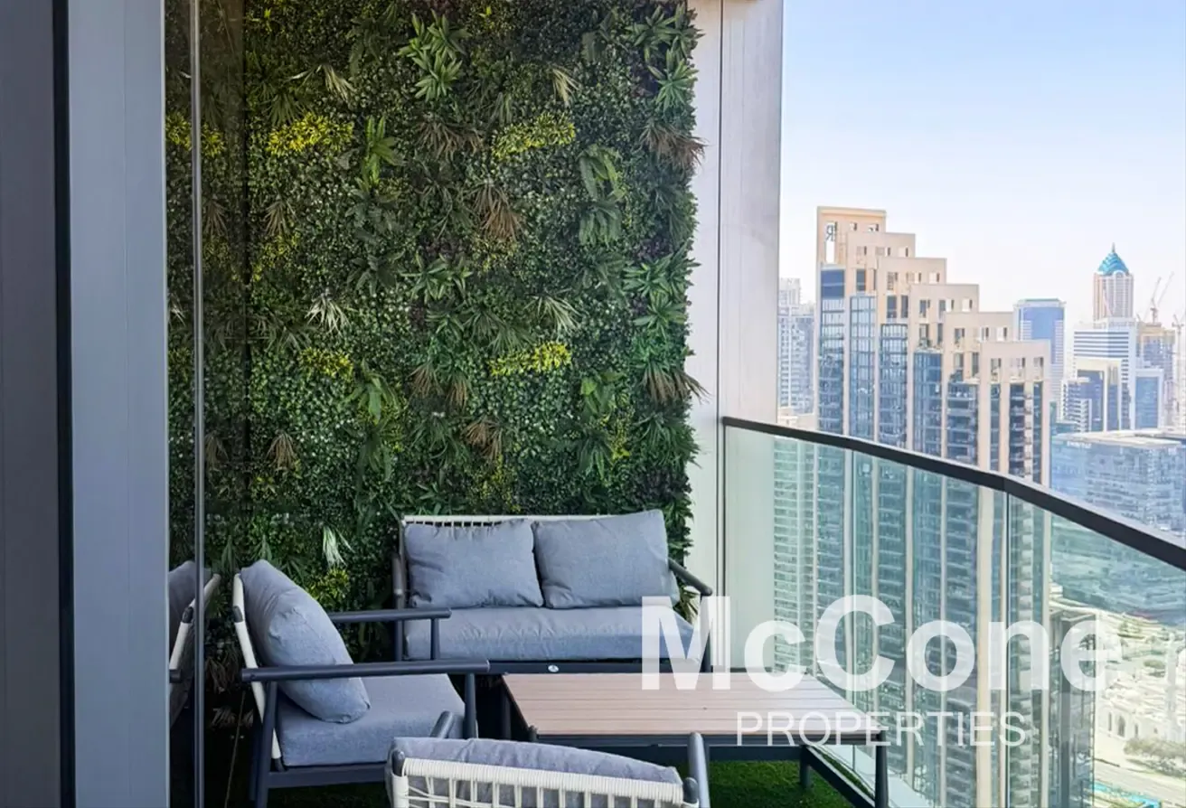 REDUCED must be seen | Upgraded Burj View | Luxury