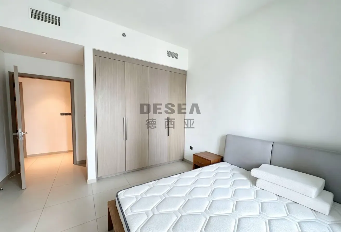 Storage Room | Burj & Fountain View | High Floor
