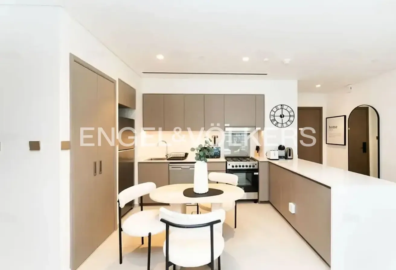 Luxurious & Premium | Bright & Spacious