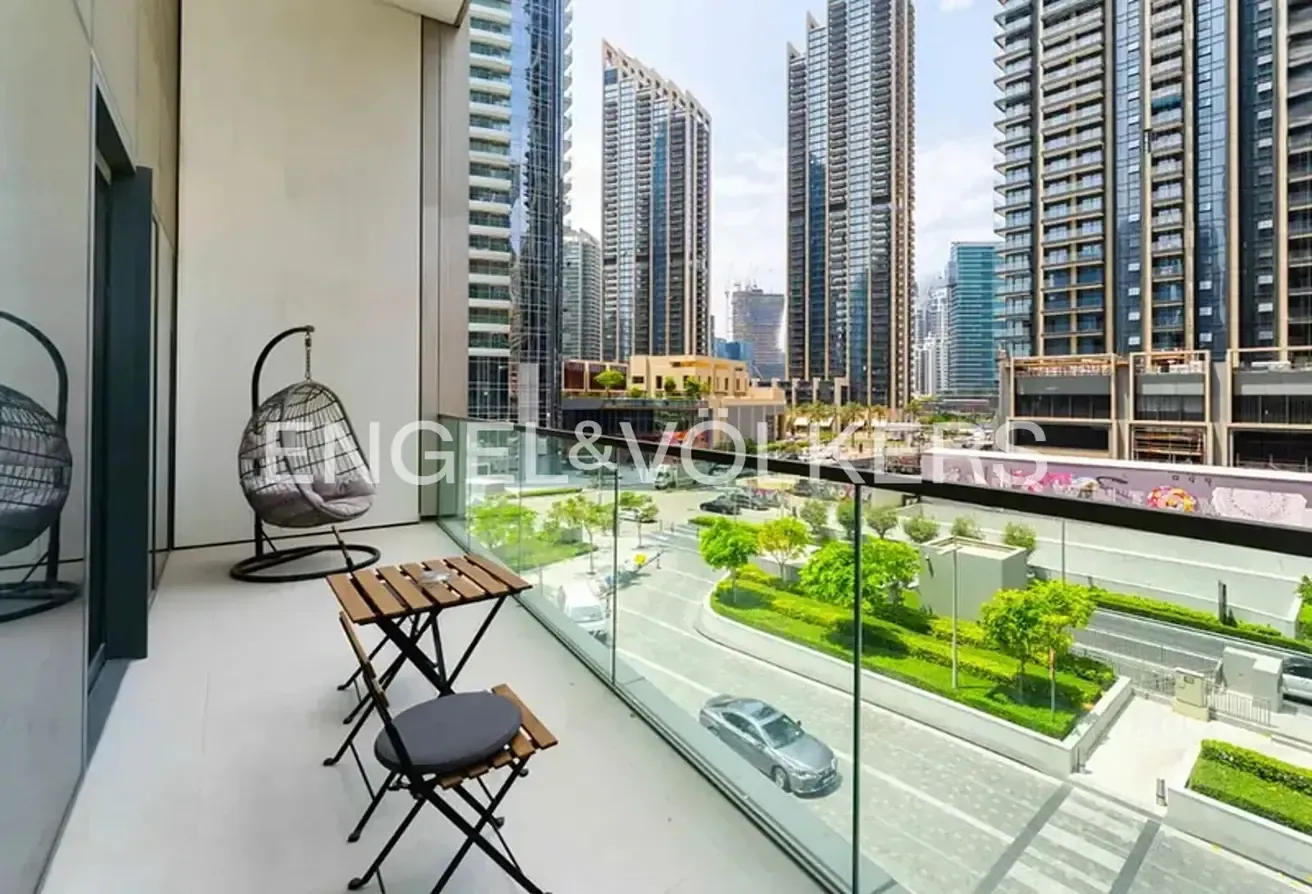 Luxurious & Premium | Bright & Spacious