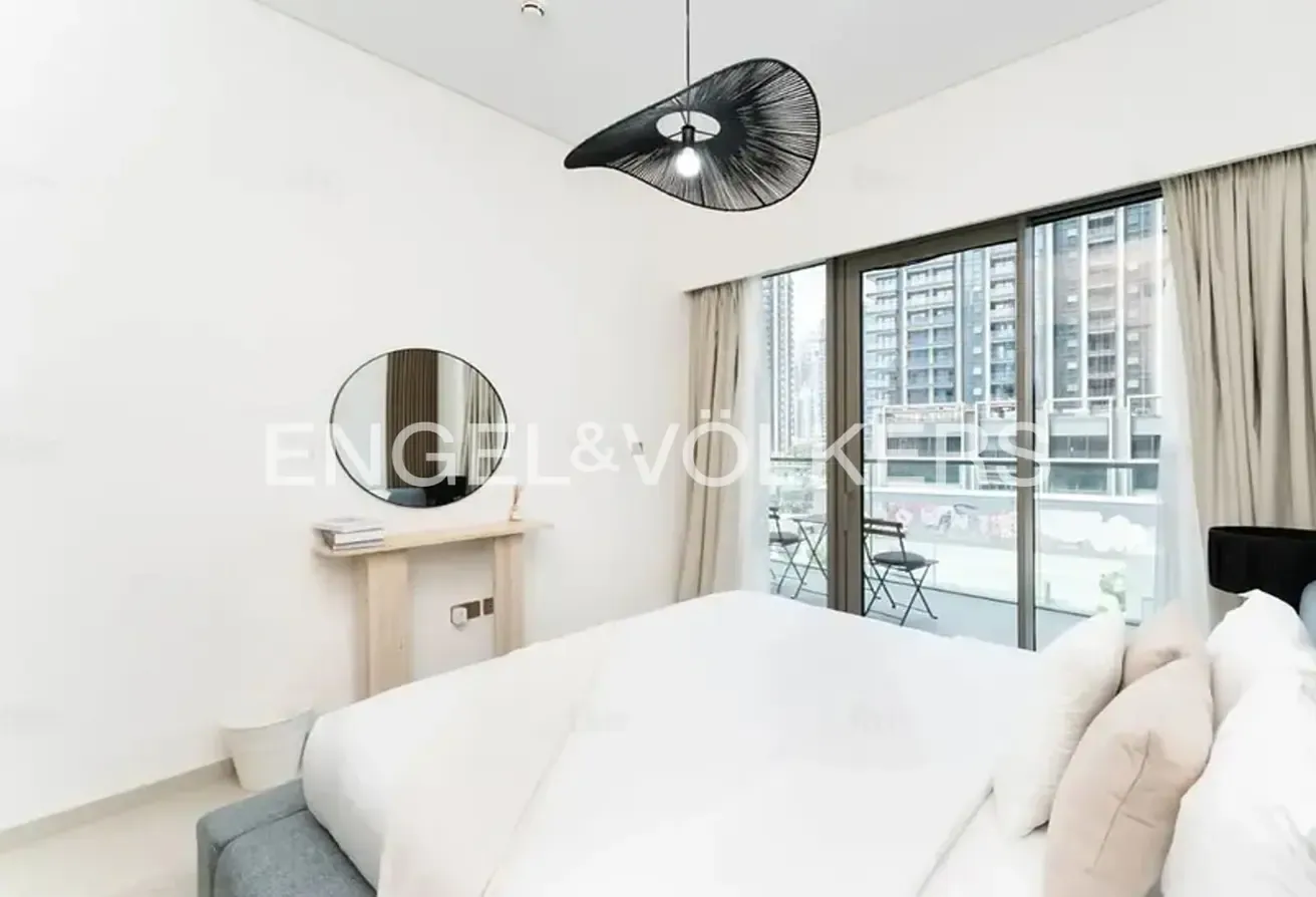 Luxurious & Premium | Bright & Spacious