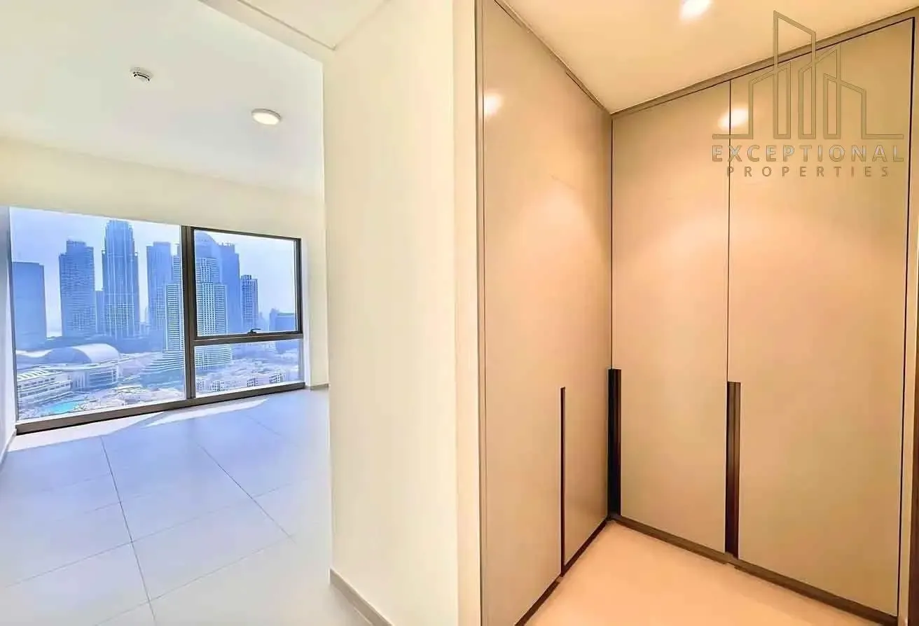 Signature Floor || Burj View || Furnished
