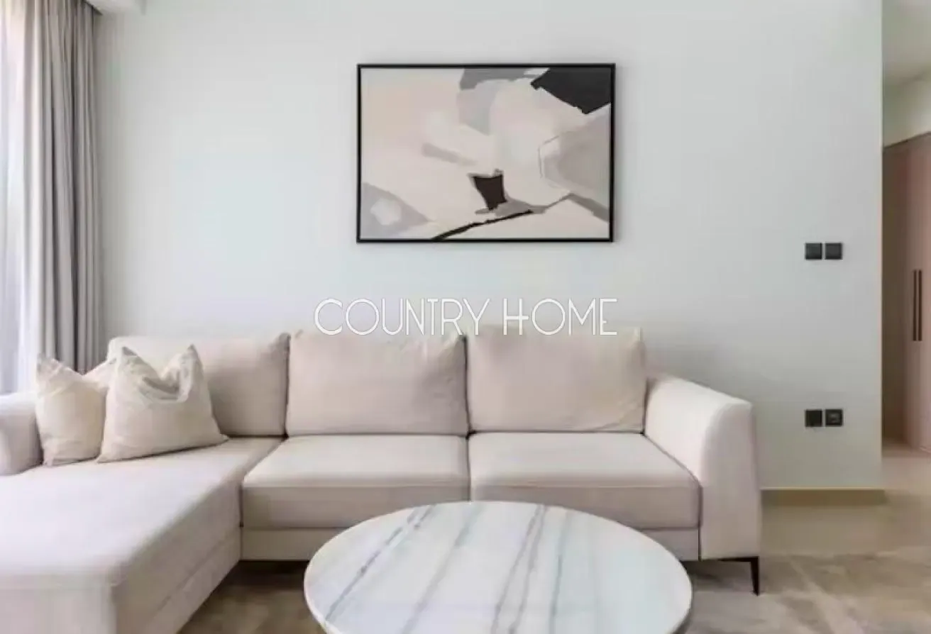 Downtown Living | Stylish 1BR with Balcony