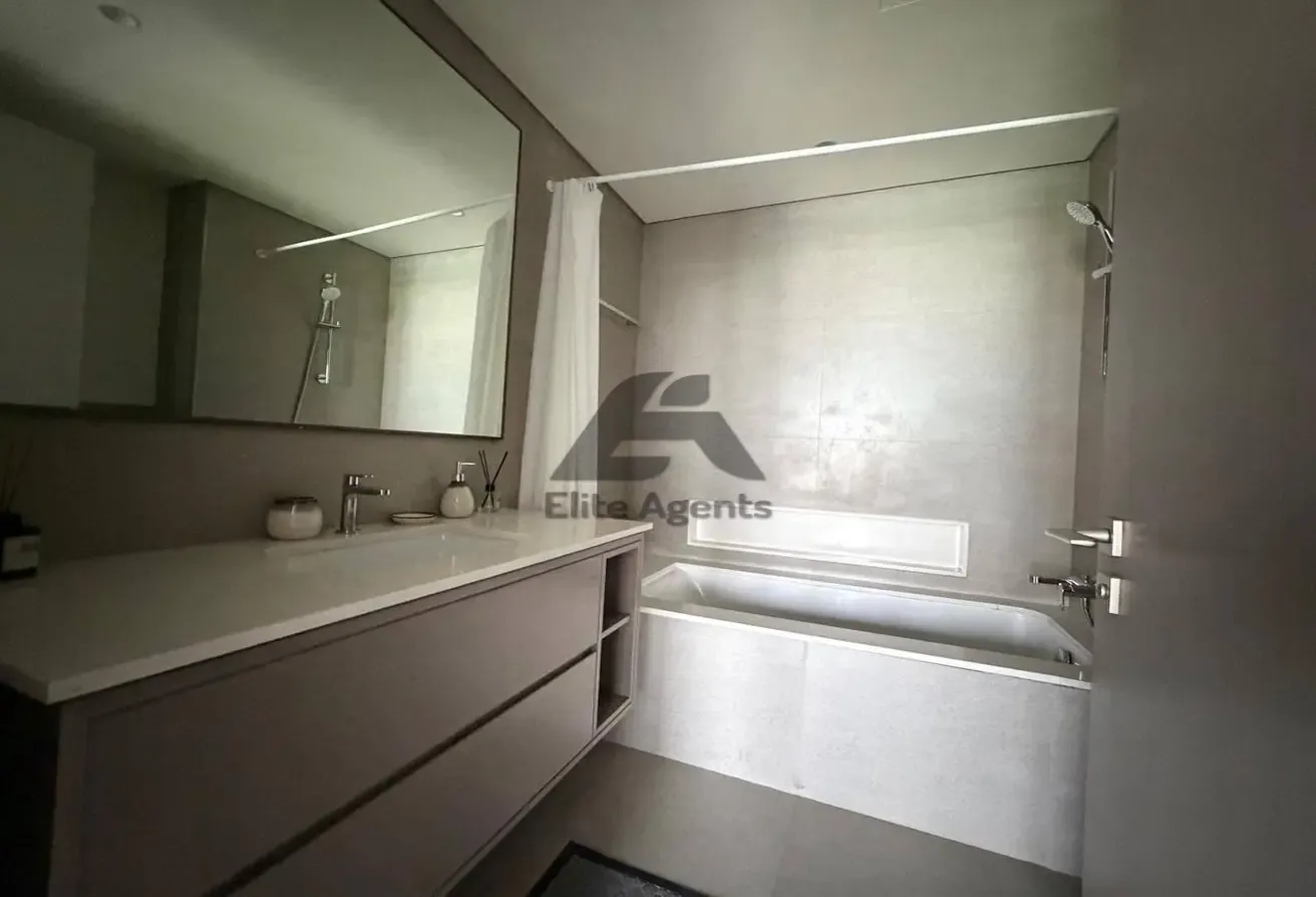FULLY FURNISHED | PRIME LOCATION | BURJ KHALIFA VIEW