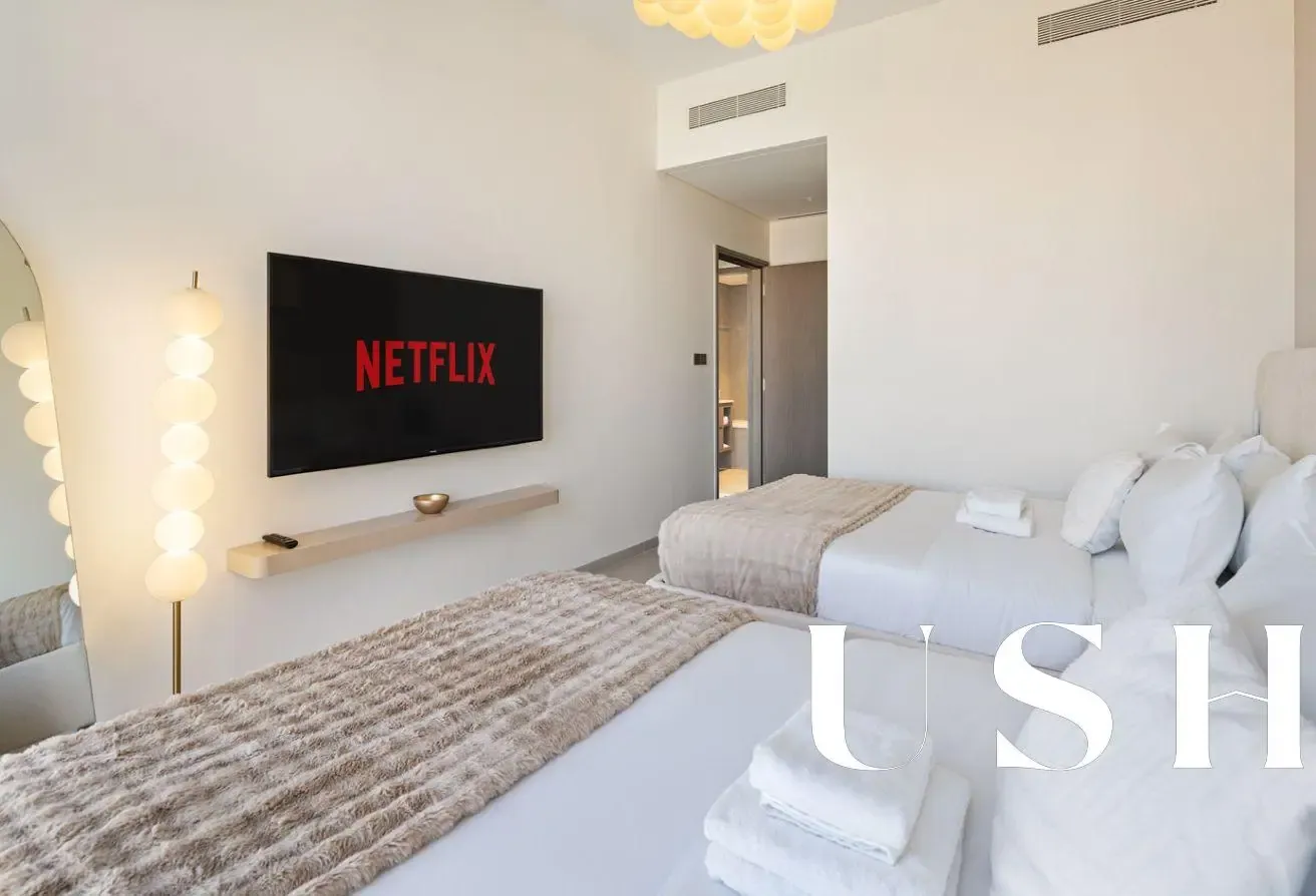 High End Furnished | Vacant | Iconic Views