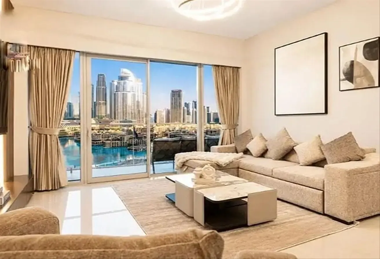 Front-Row View of Burj Khalifa and Dubai Fountain