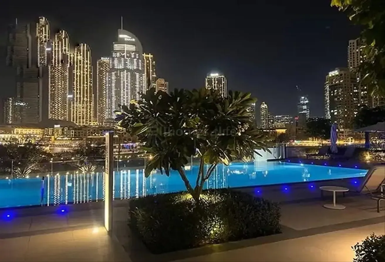 Front-Row View of Burj Khalifa and Dubai Fountain