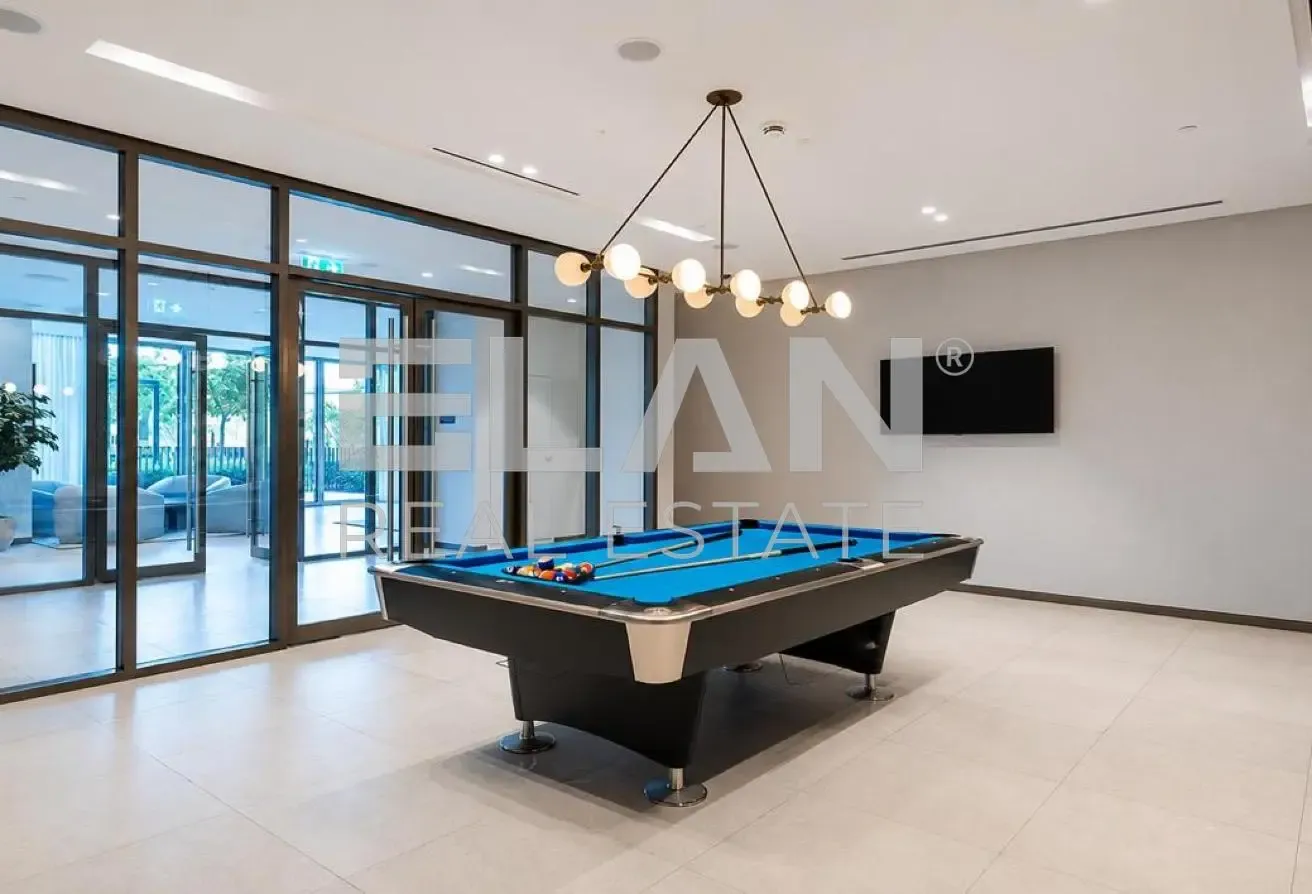 Furnished | High Floor | Skyline View
