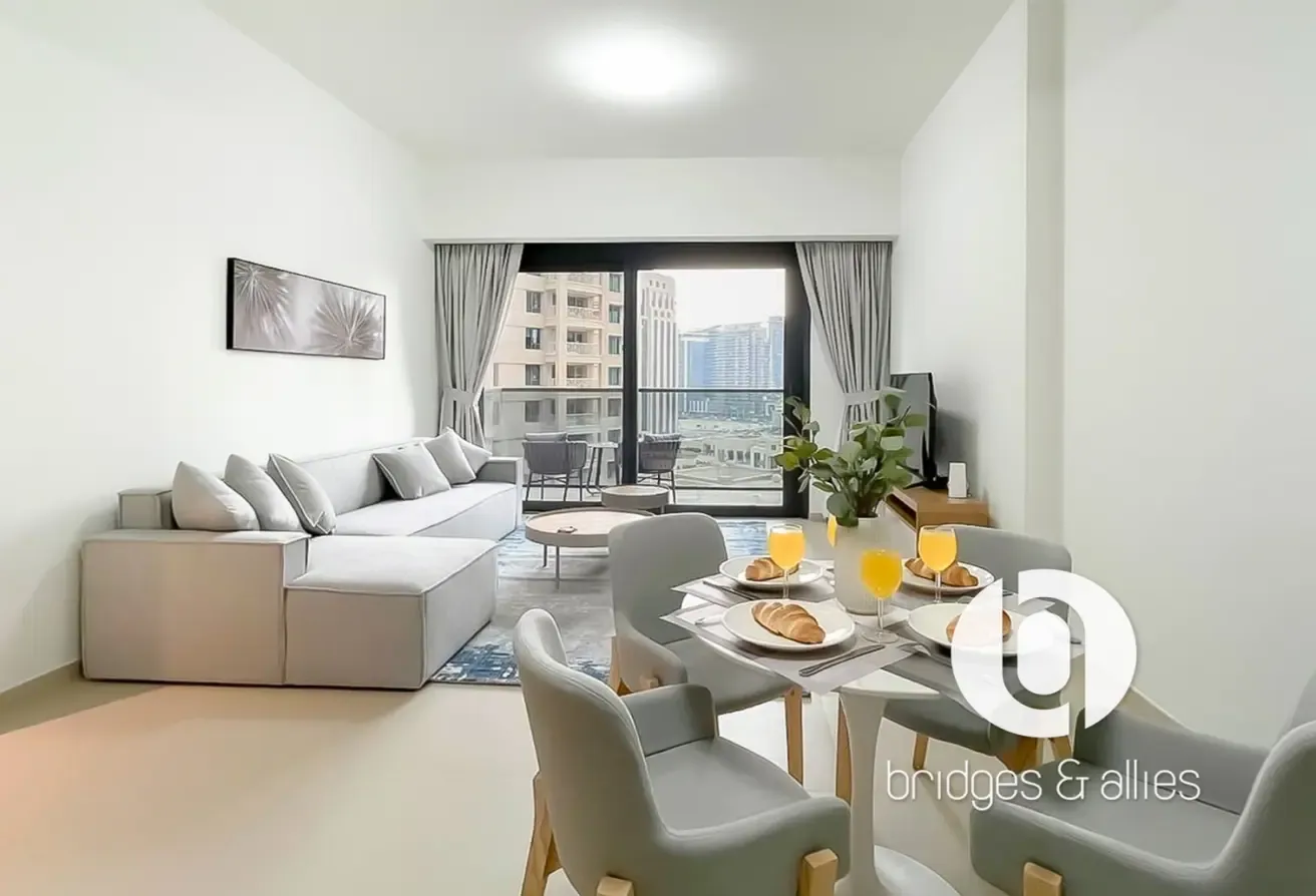 SPACIOUS LAYOUT | NEW UPGRADES | BLVD VIEW