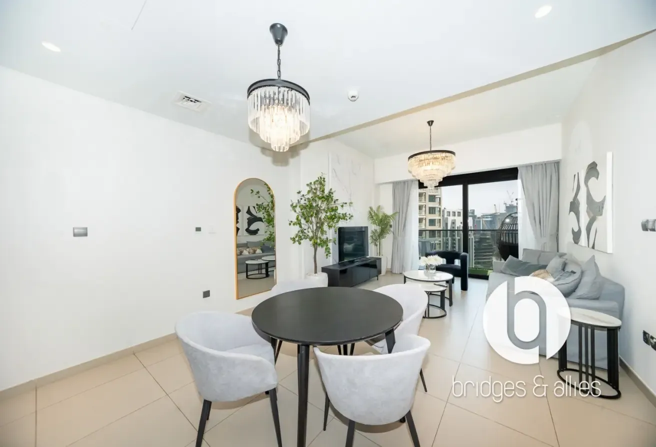 2 BED | BLVD VIEW | SPACIOUS LAYOUT | FURNISHED