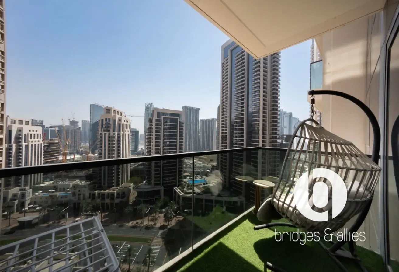 2 BED | BLVD VIEW | SPACIOUS LAYOUT | FURNISHED