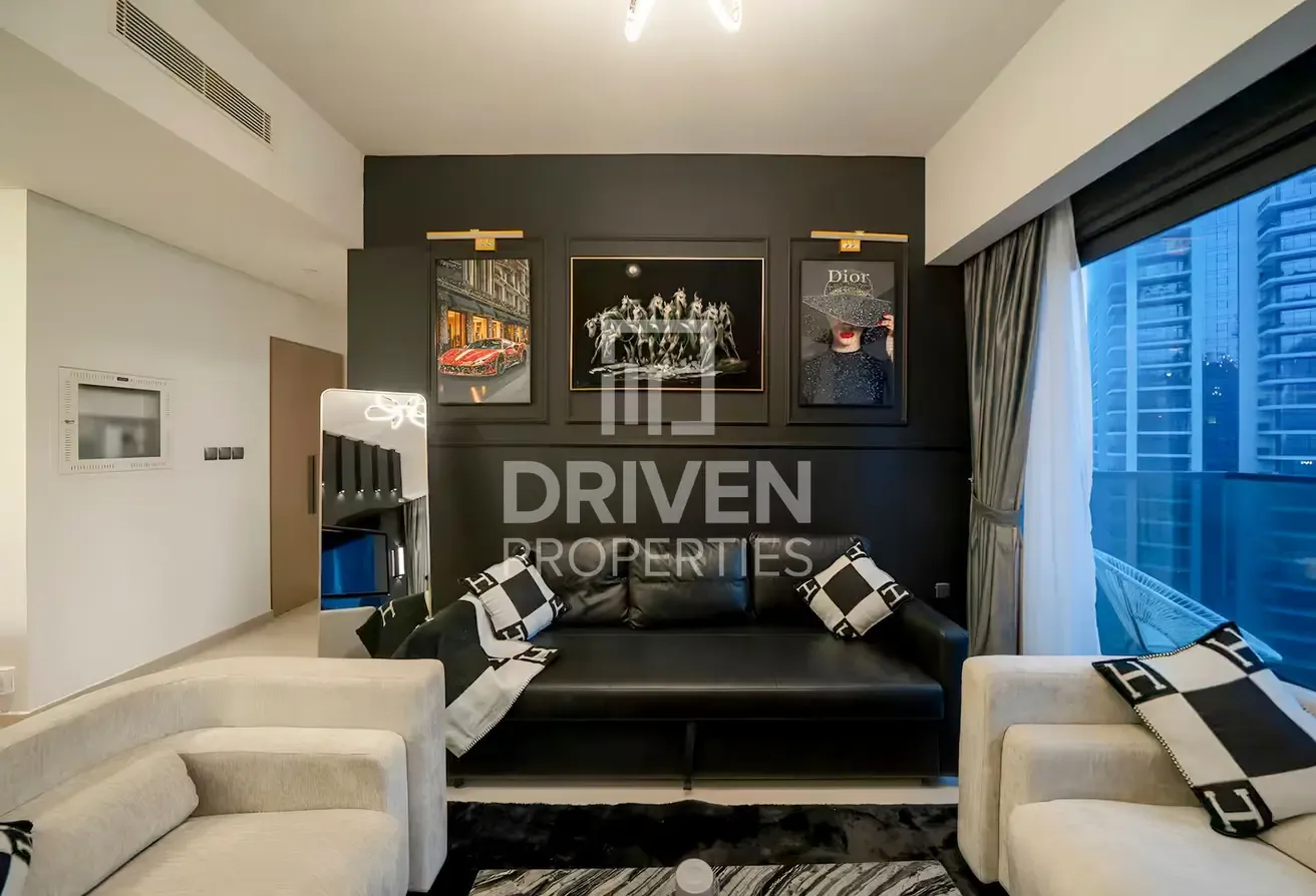 Upgraded Unit | Fully Turnkey | High Floor