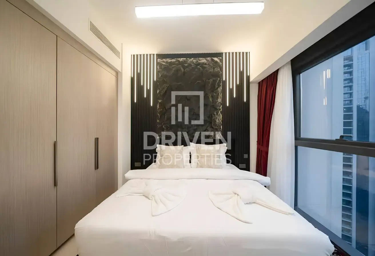 Upgraded Unit | Fully Turnkey | High Floor