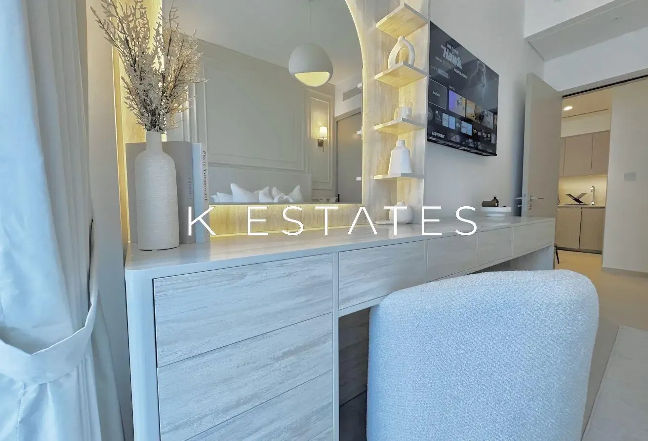 Luxury Furnished | High Floor | Bills Included
