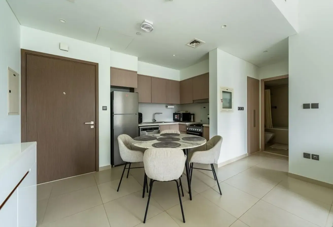 Furnished | Blvd View | Vacant | Best Price