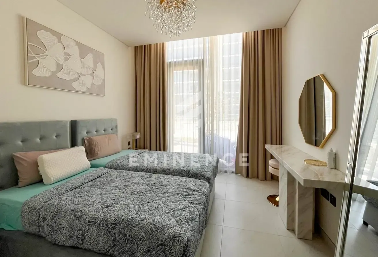 Big Balcony |  Lagoon View | Fully Furnished