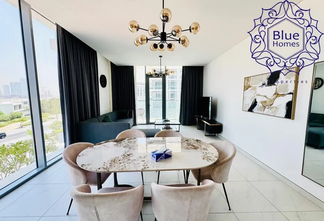 Fully Furnished, Corner 2 Bedroom , Skyline View