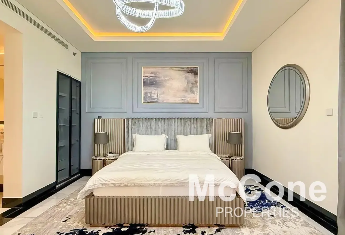 Canal & Sky Views | Furnished | Private Jacuzzi