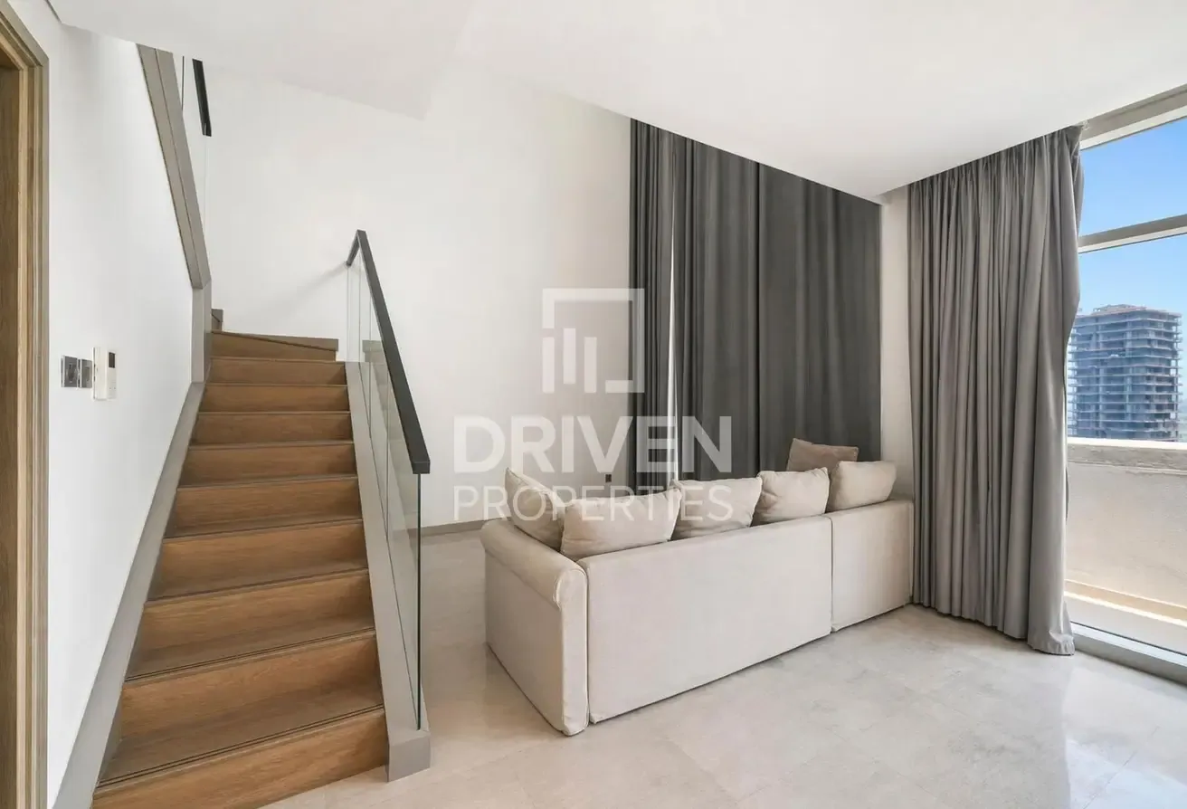 Prime Unit | Creek View | Exceptional Location