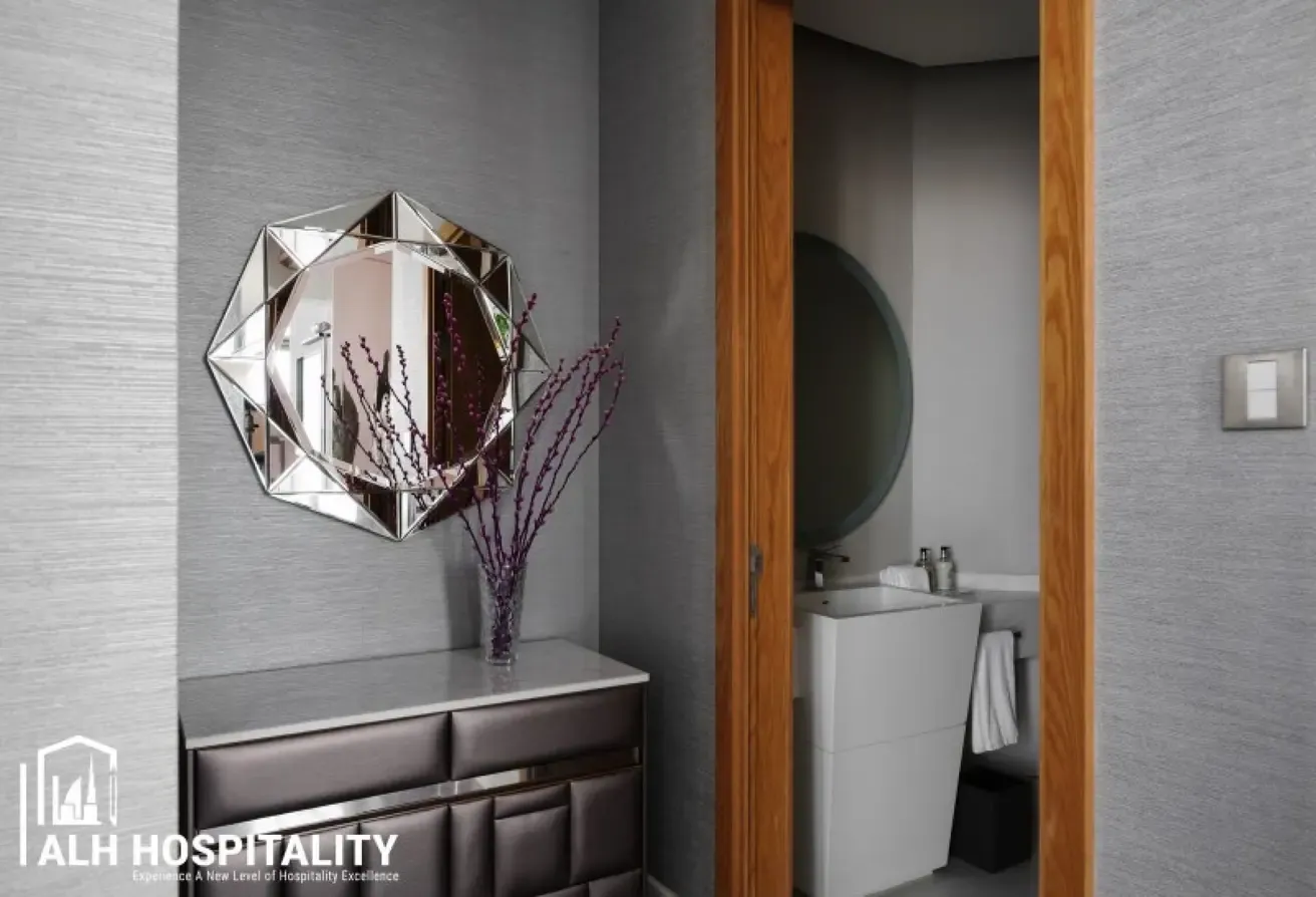 1 Bedroom Penthouse|Loft w/ Balcony|Fully Serviced