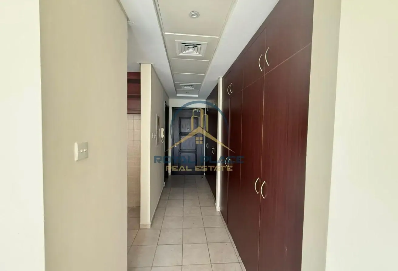 DREAM HOUSE | BEST BUILDING | NEAREST TO METRO