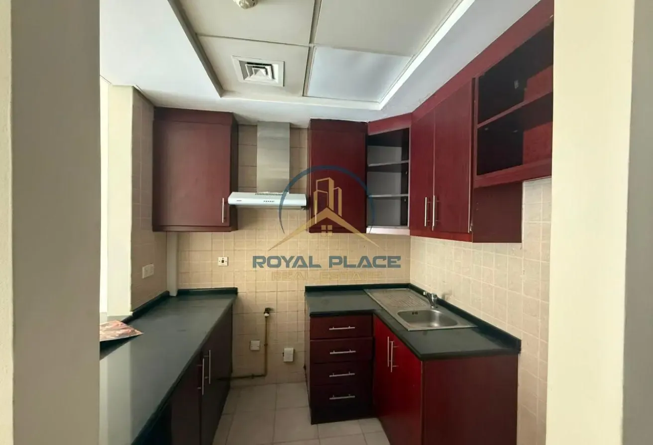 DREAM HOUSE | BEST BUILDING | NEAREST TO METRO