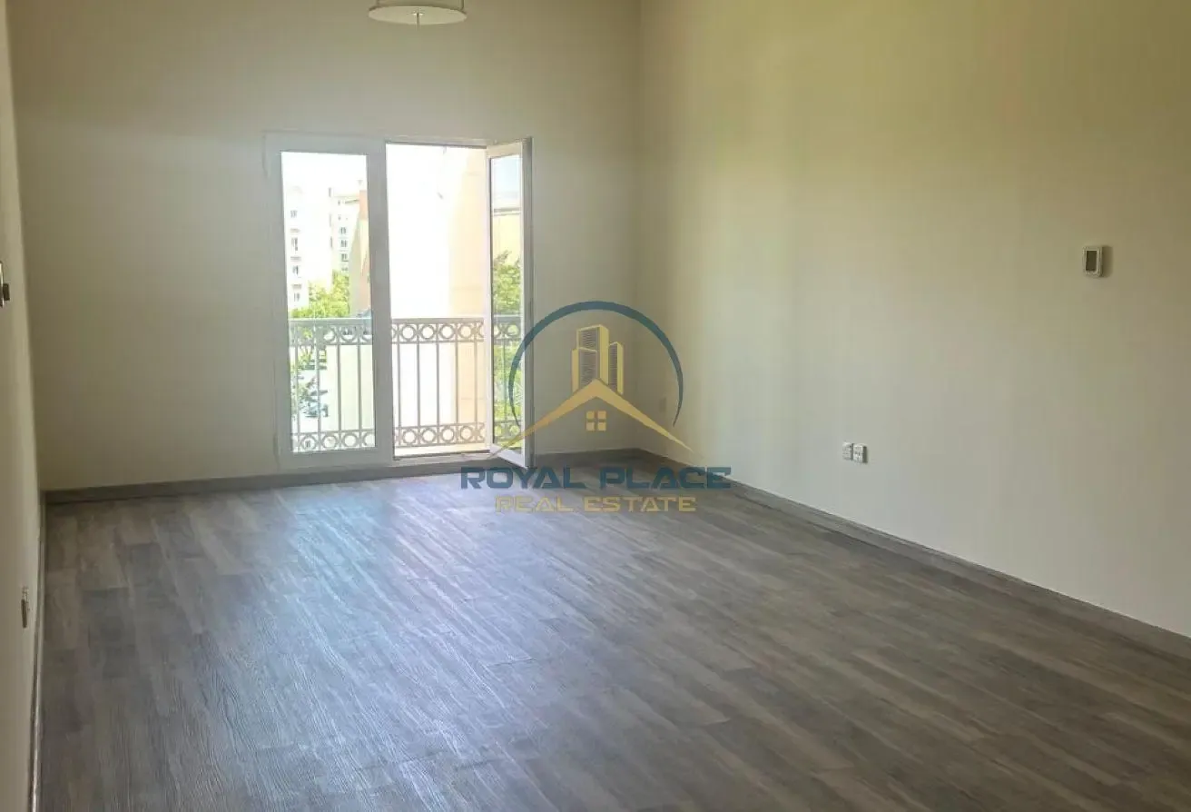 THE PLACE WE CALLED HOUSE | NEAREST TO METRO