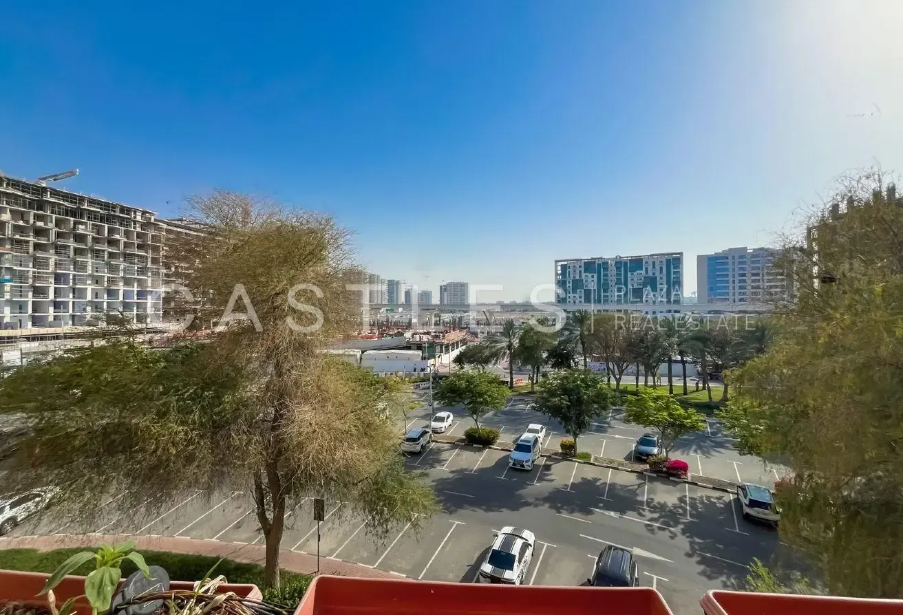 Near Metro | Laundry+Storage | 2 Balconies | Vastu