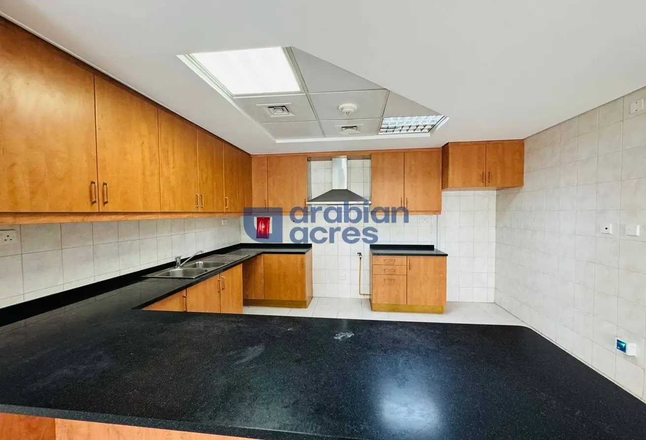 2BR Apartment | Vacant | Discovery Gardens