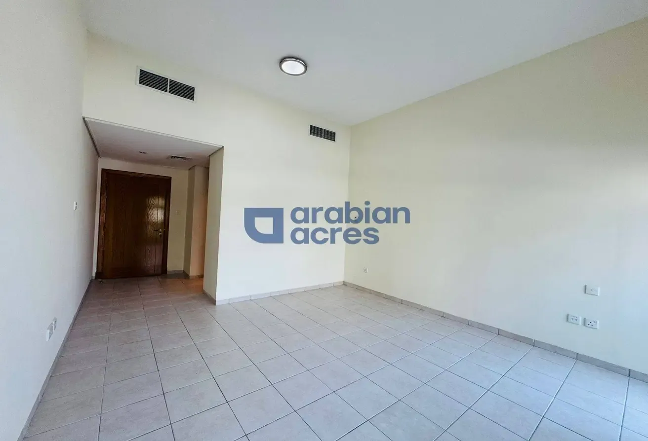 Exclusive | Vacant & Ready to Move In
