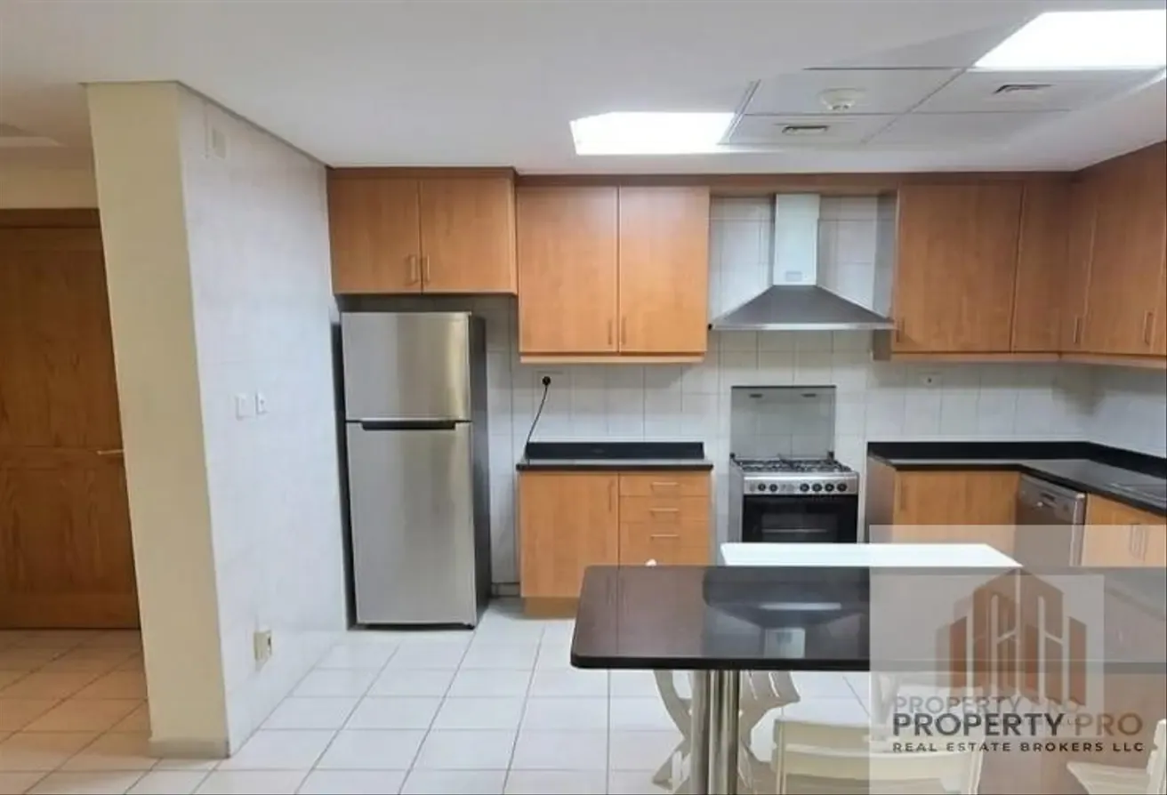 SPACIOUS 2BR | PRIME LOCATION | NEAR METRO