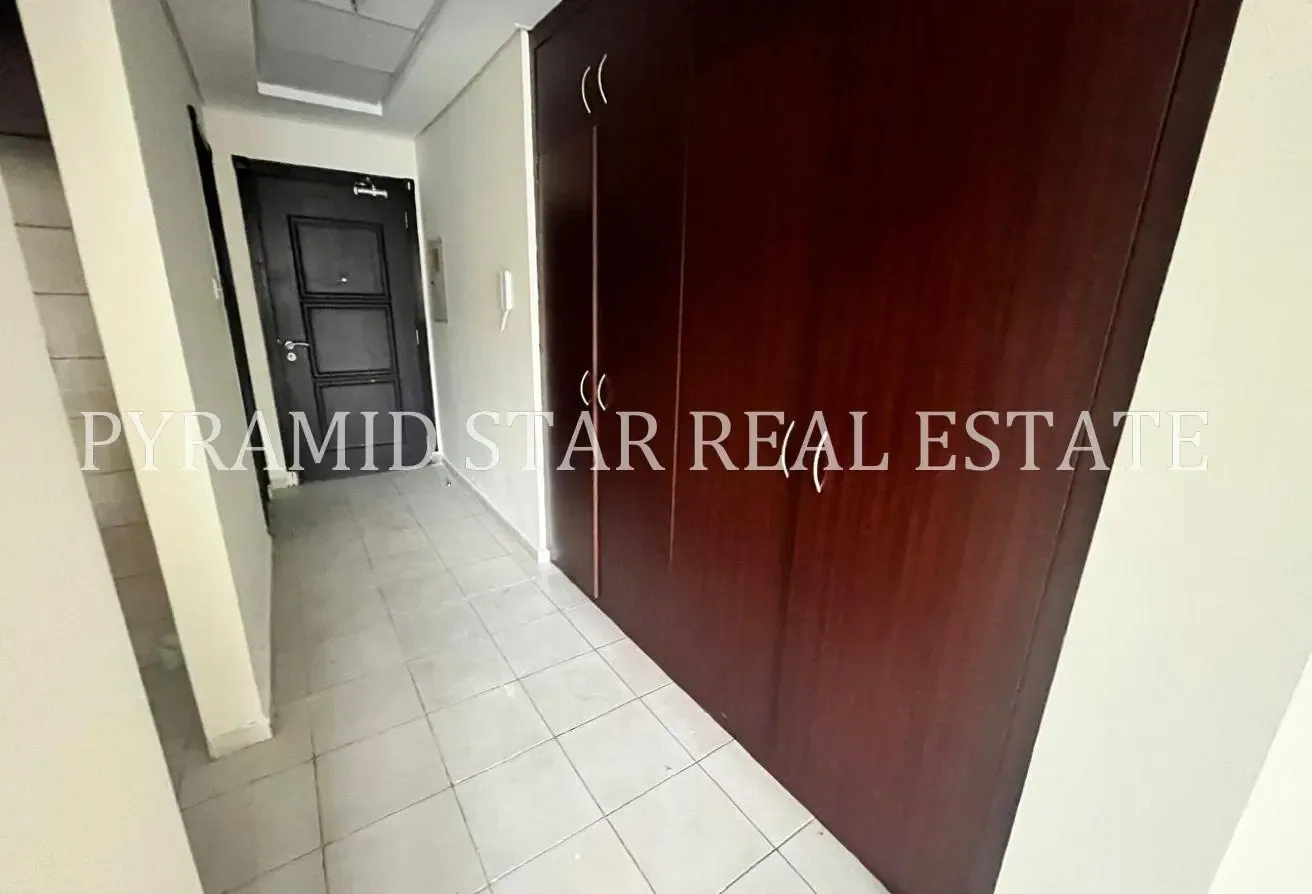 Best Deal | Studio Opposite Metro Station | 42K