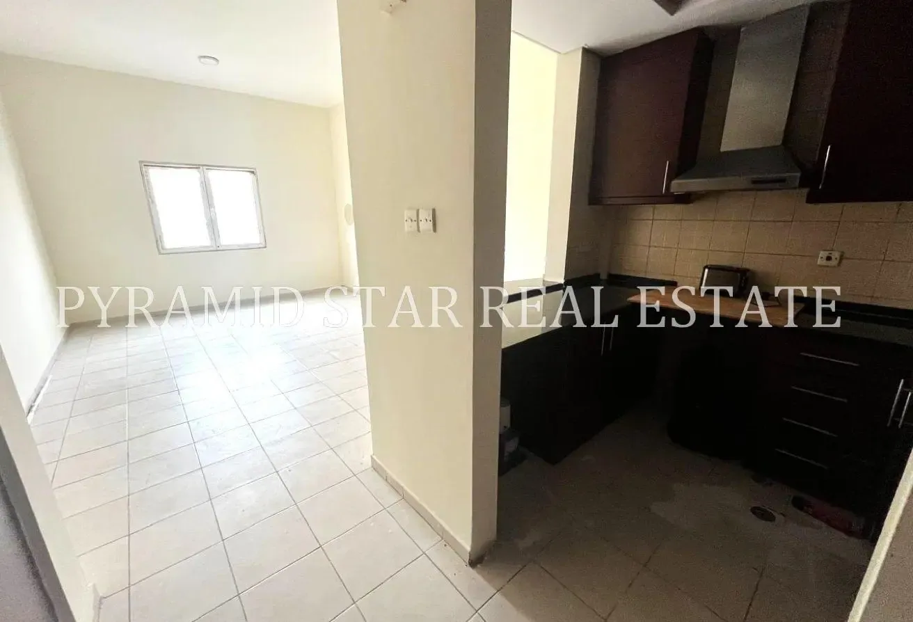 Best Deal | Studio Opposite Metro Station | 42K