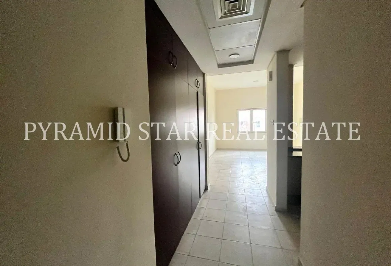 Best Deal | Studio Opposite Metro Station | 42K